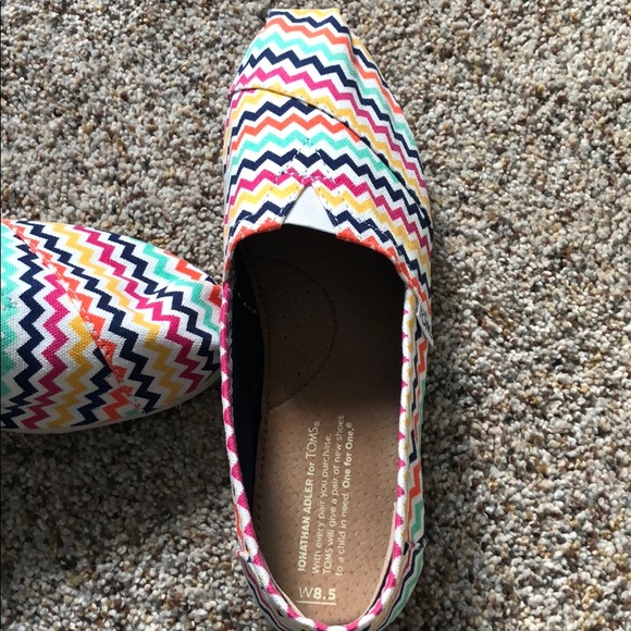 Toms Shoes - Toms shoes